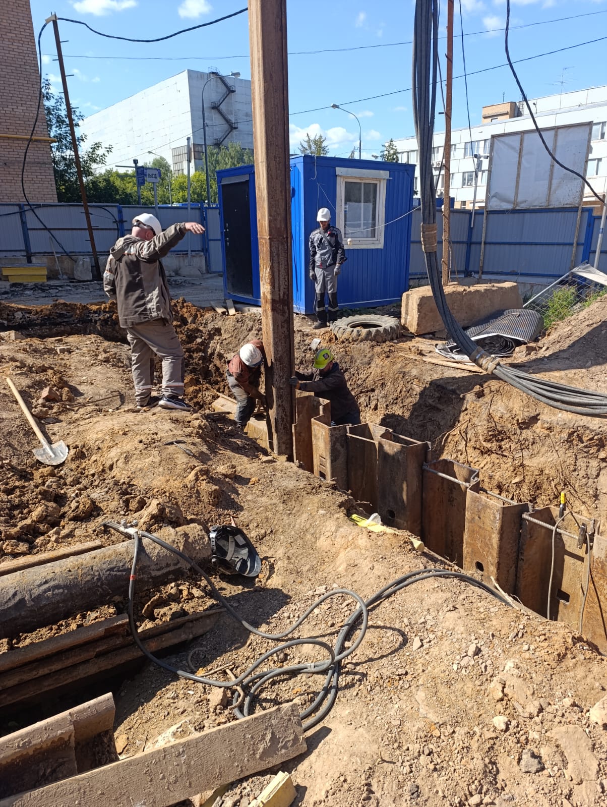 Giken Silent Piler — тихое вдавливание шпунта в условиях городской застройки | АВМ Инжиниринг